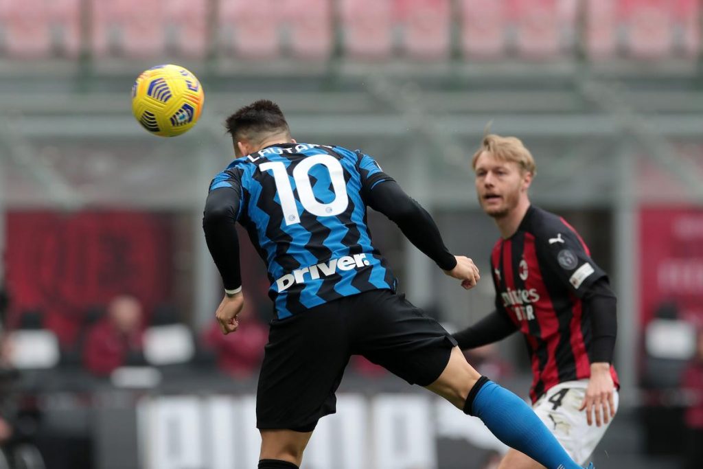 Milan-Inter, gran gol di Lautaro