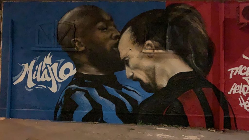 ibrahimovic lukaku murales san siro