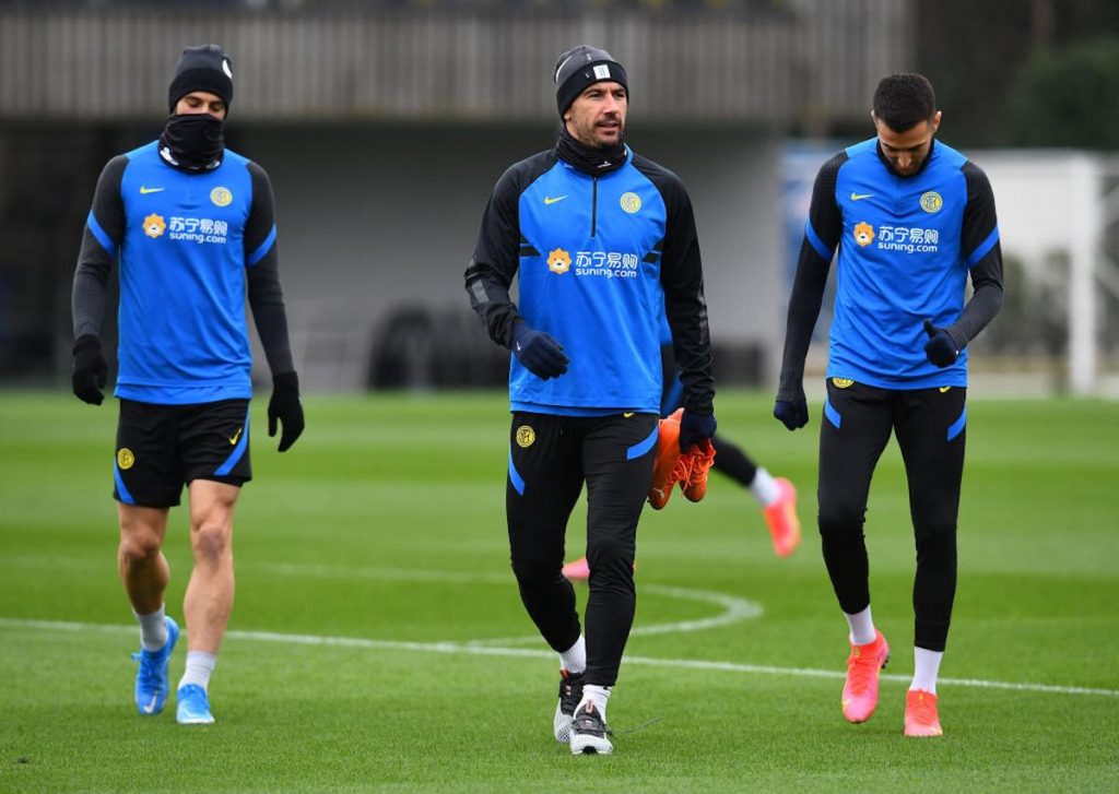 kolarov inter matchday