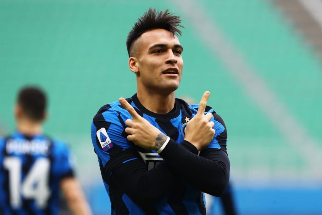 lautaro-firma scudetto