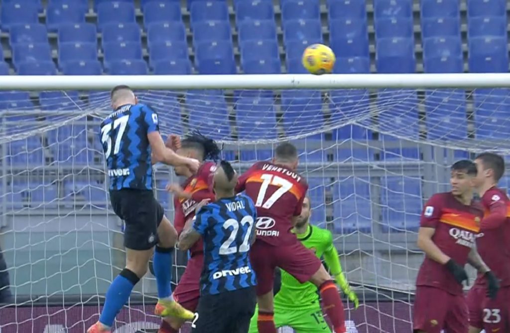 roma-inter-il-gol-di-milan-skriniar