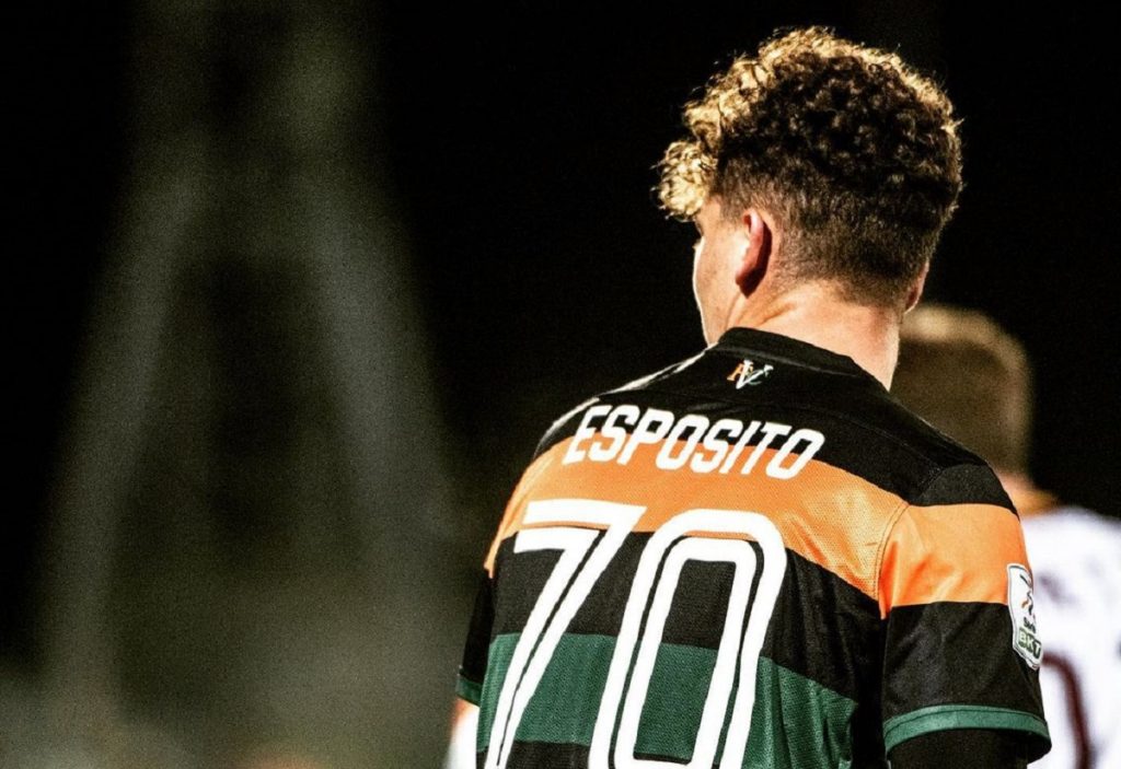 Esposito in campo con il Venezia
