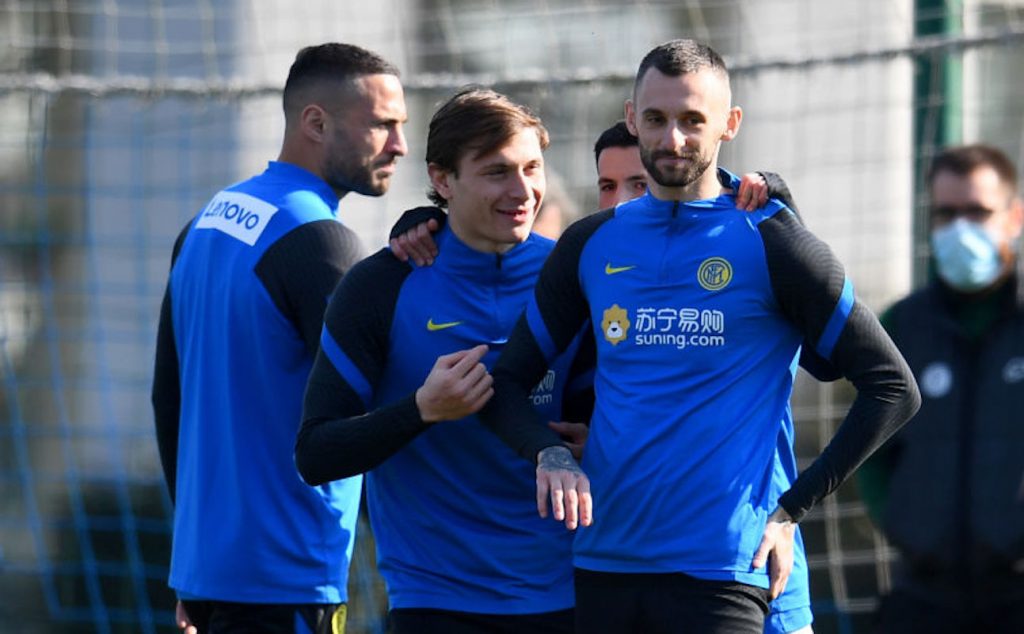 Barella Brozovic social