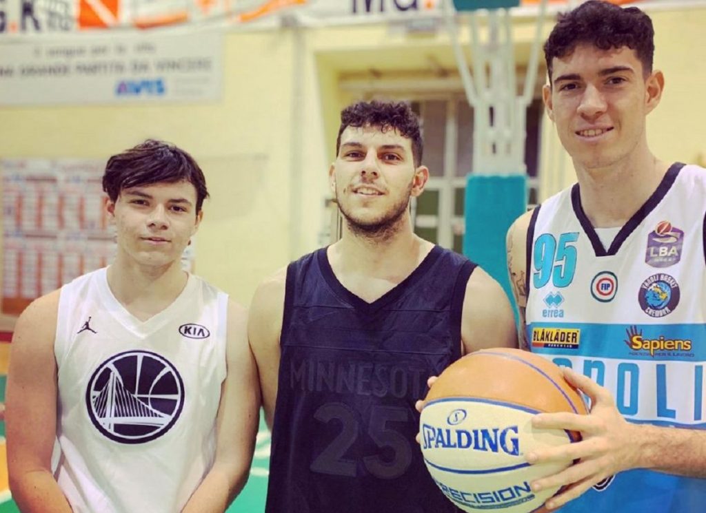 bastoni-con-i-fratelli
