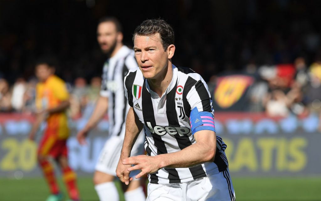 lichtsteiner conte