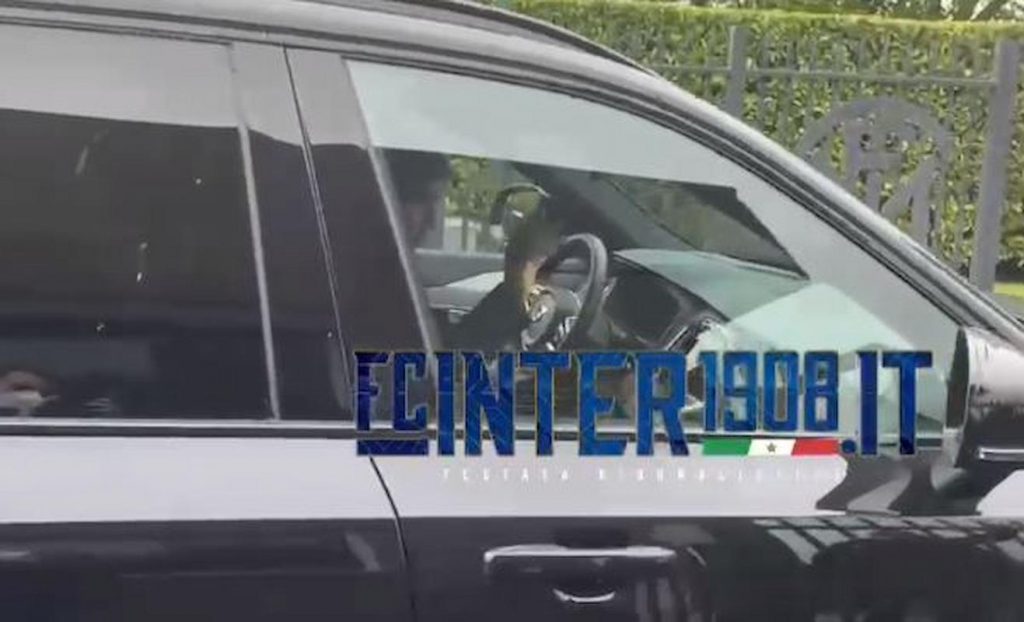 conte arrivo pinetina (1)