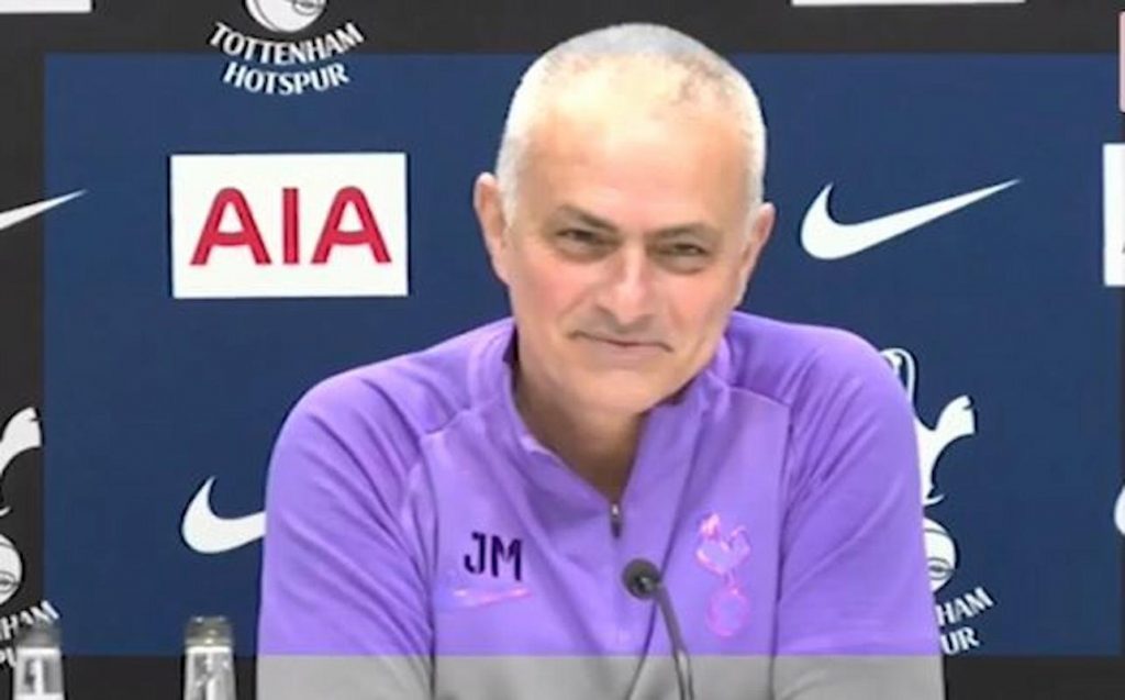 mourinho aneddoti post esonero (1)