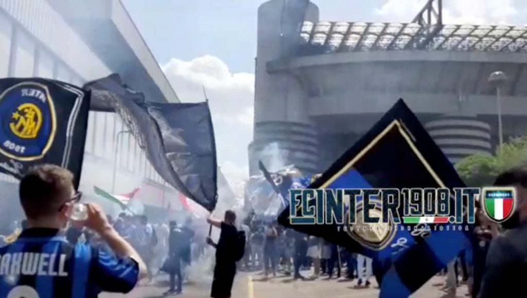 video-festa-coro-milan