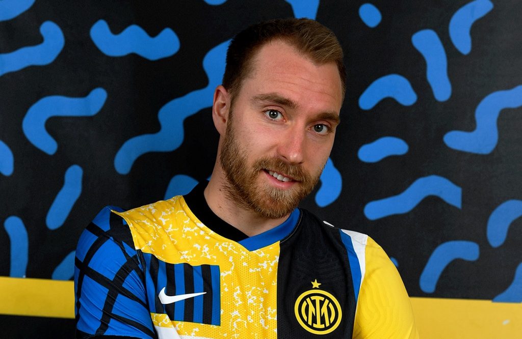 Eriksen con la quarta maglia