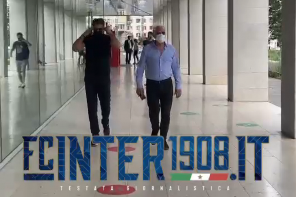VIDEO FCIN1908 : Mercato Inter, in sede arriva l'agente Tinti