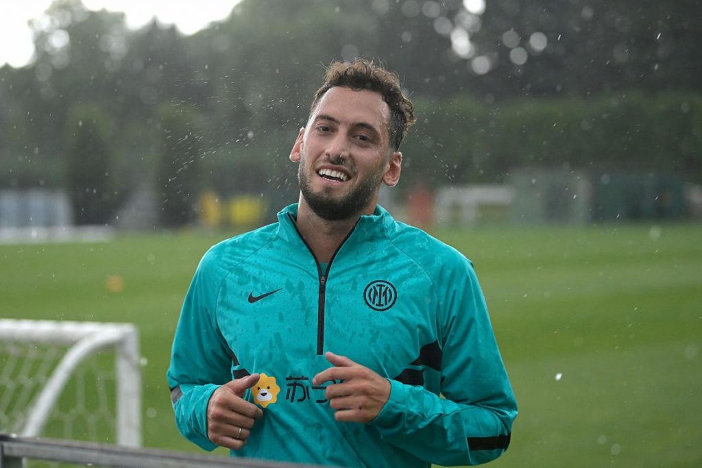 inter sorriso calhanoglu