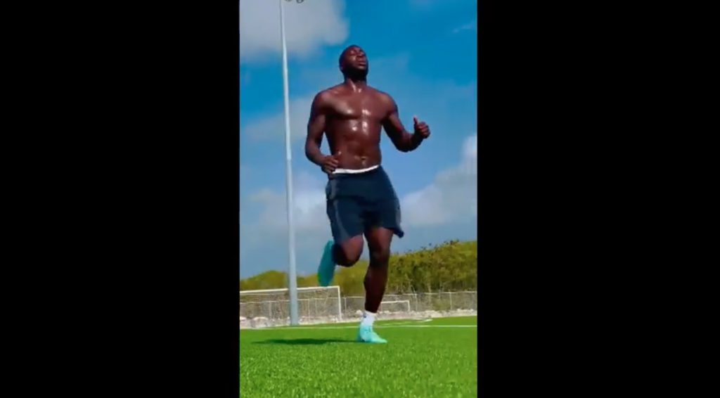 Lukaku corre
