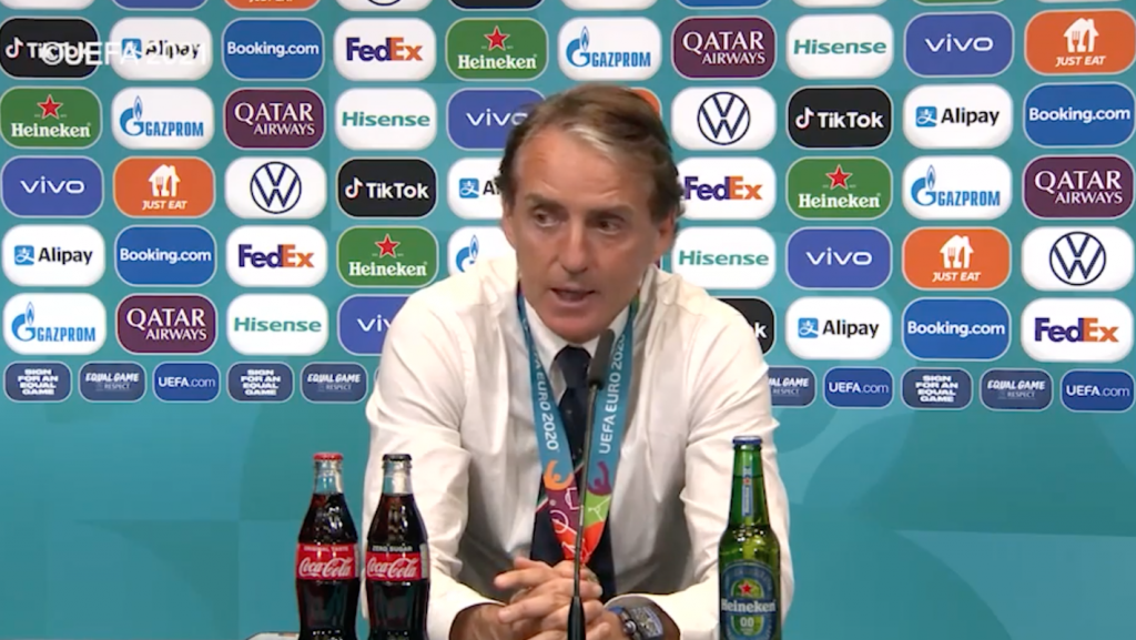Mancini dedica