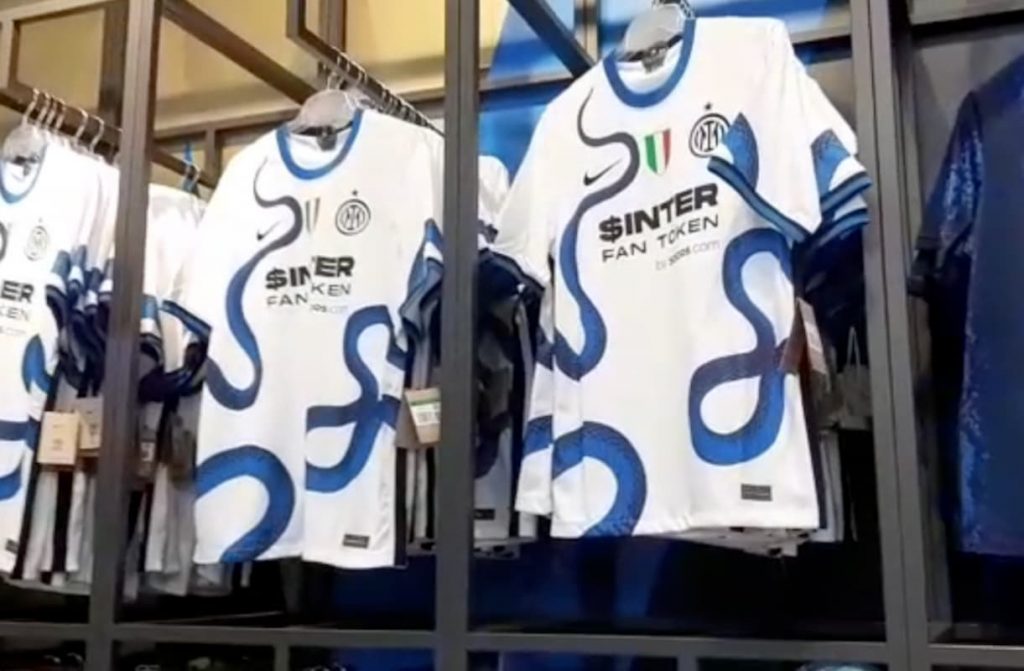 video-inter-seconda-maglia-store