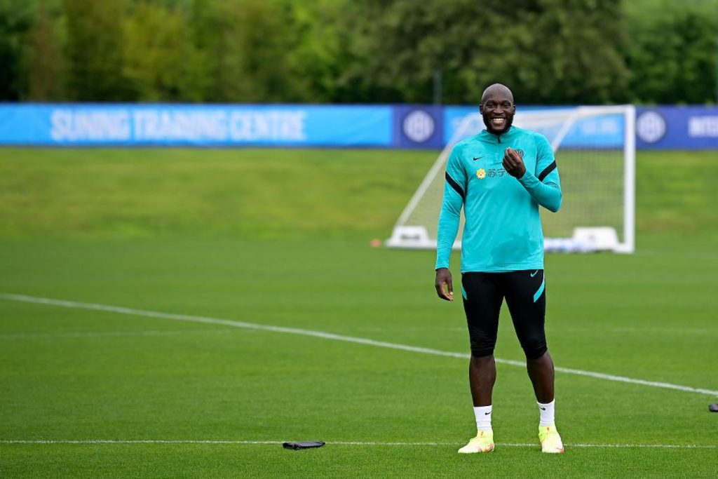 lukaku clausola united