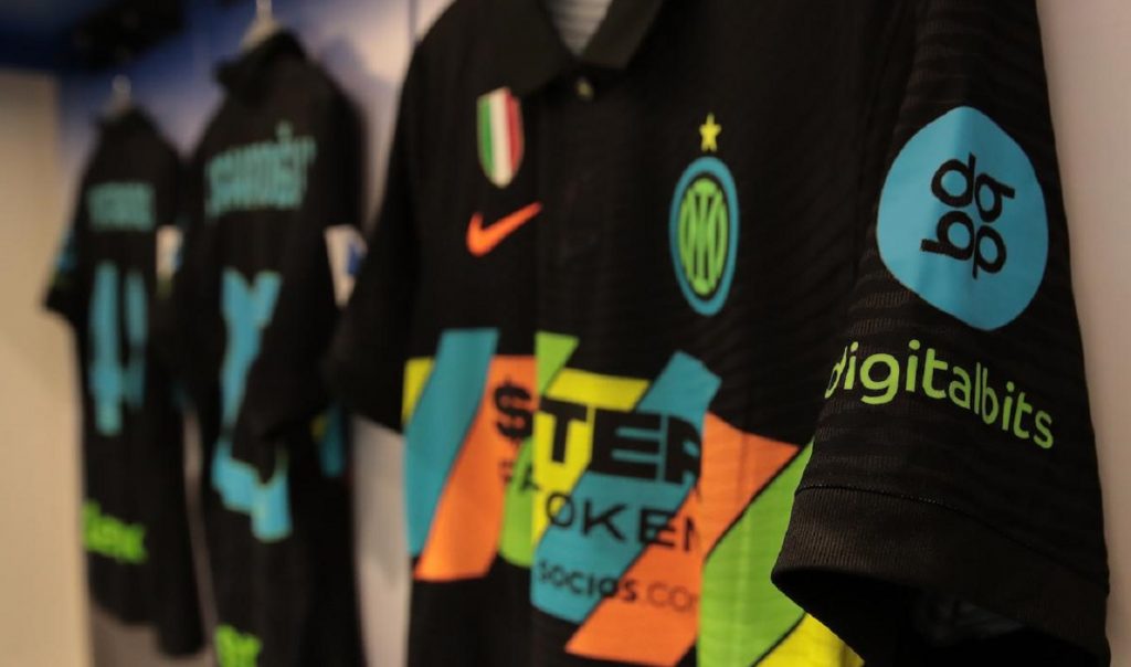 Inter, contro il Bologna in campo con la terza maglia