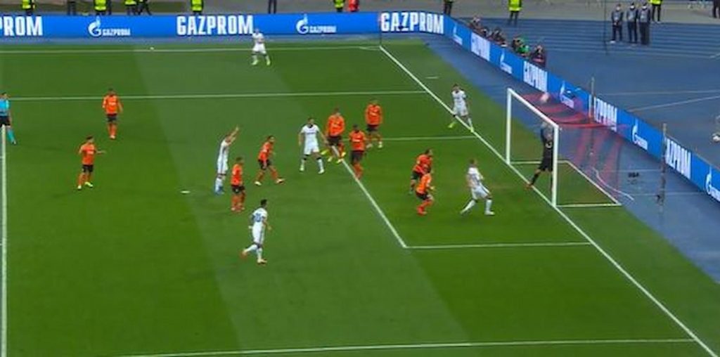 dzeko errore inter shakhtar (1)