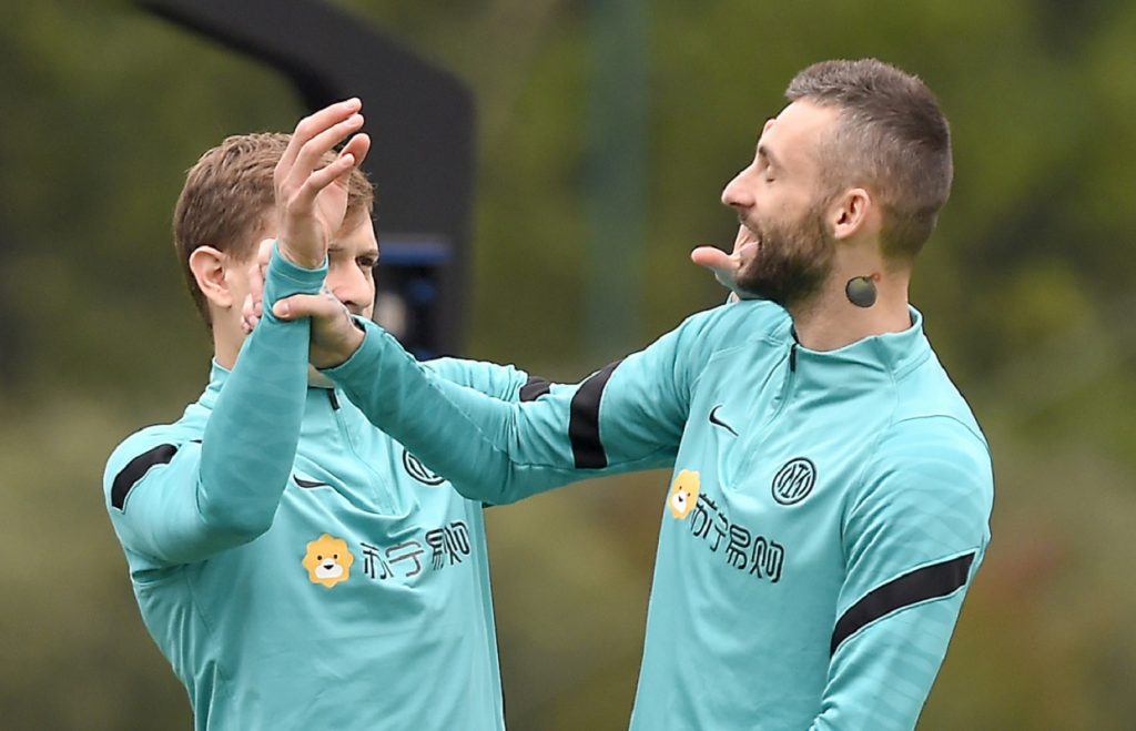 Inter, vicini i rinnovi di Brozovic e Barella