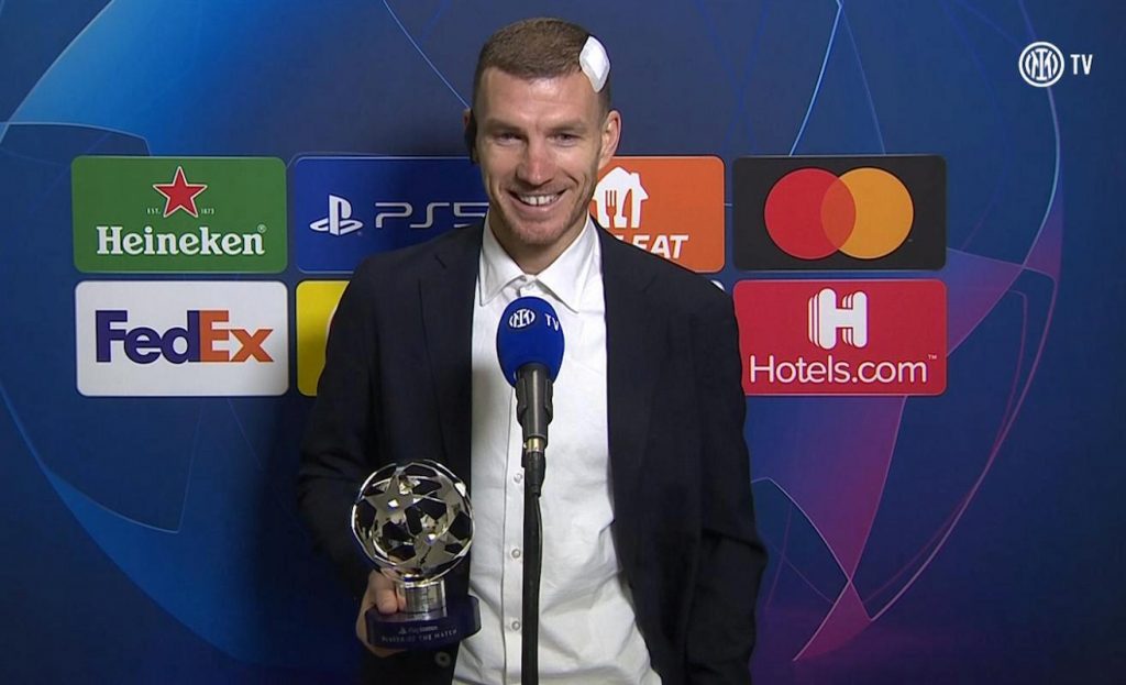 Dzeko sorride