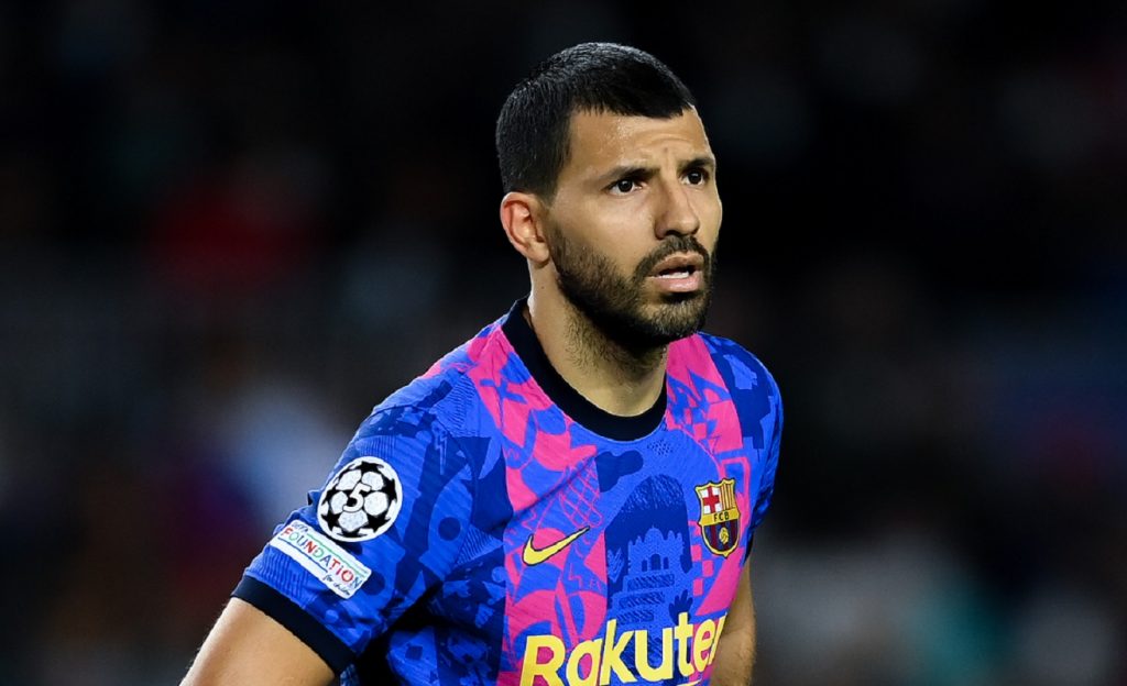 Barcellona, Aguero potrebbe doversi ritirare
