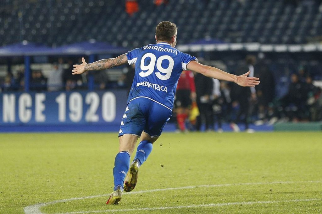 Pinamonti-obiettivo-doppia-cifra
