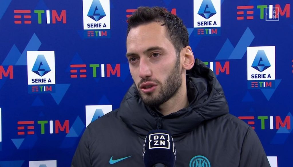 Inter Calhanoglu Cagliari rigore no casino