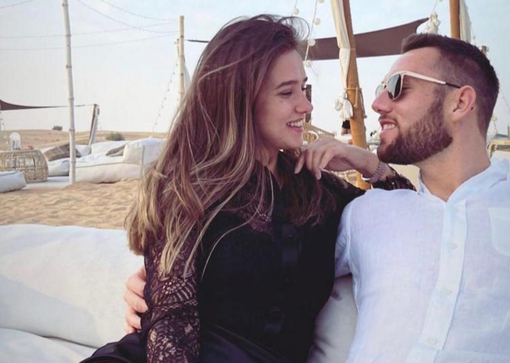 de-vrij-romantici-dubai