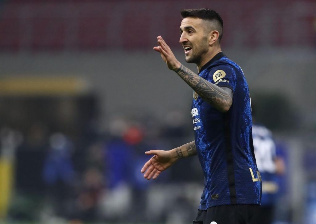 Vecino torna anticipo