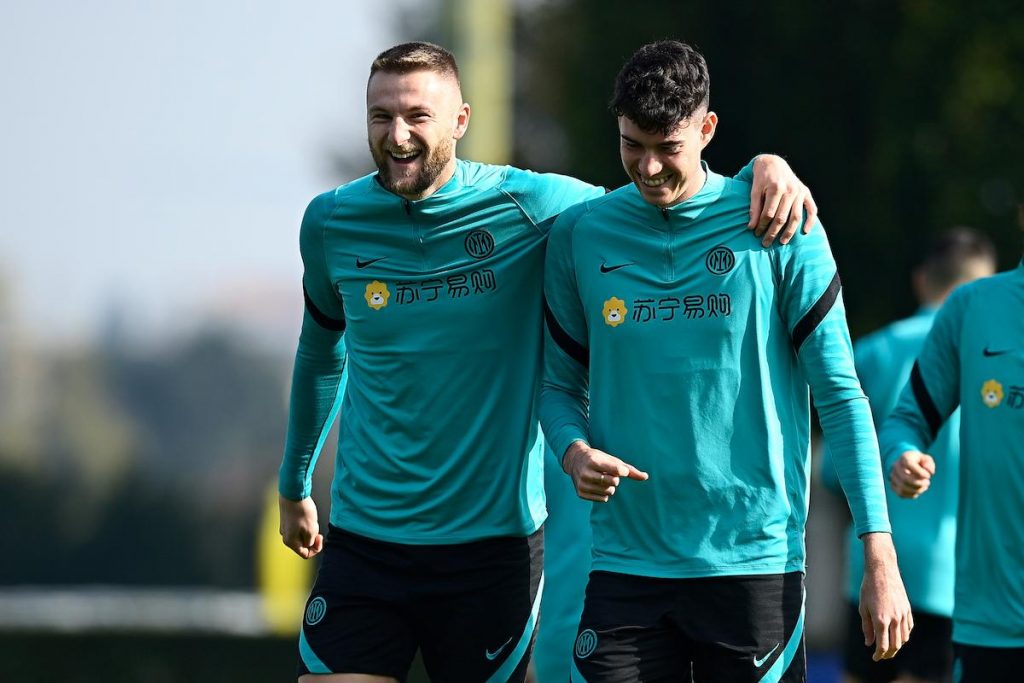 Skriniar con Bastoni