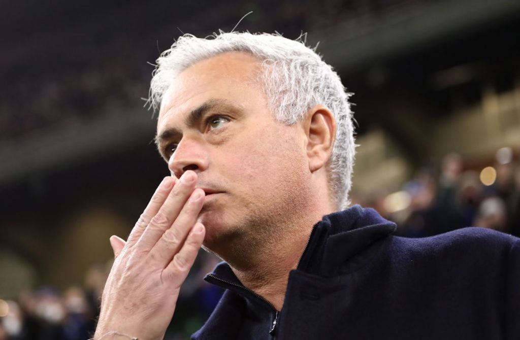Mourinho bacio