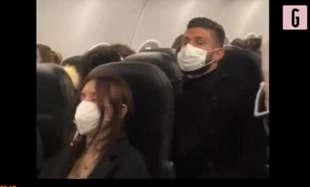 giroud tifoso aereo