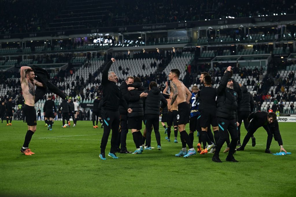 Inter esulta
