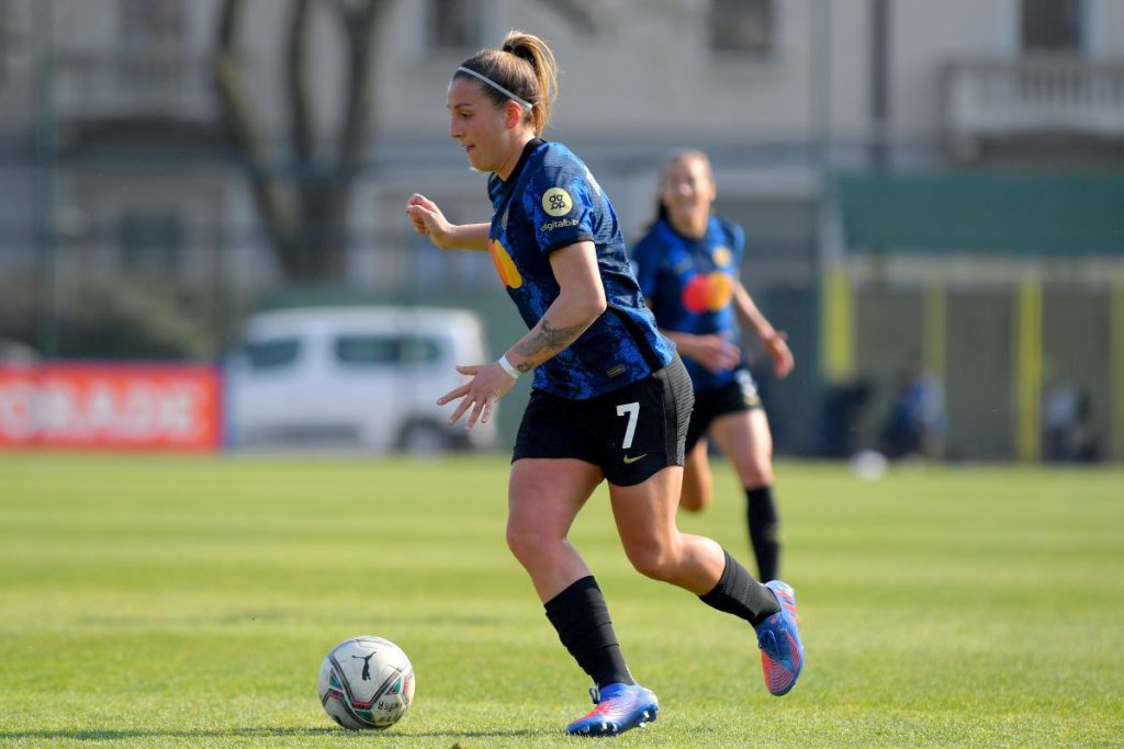 Marinelli-calciatrice-del-mese