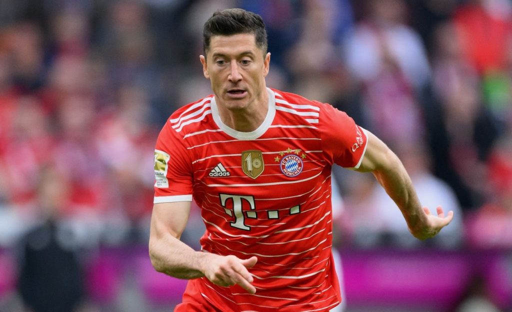 Lewandowski chiede la cessione