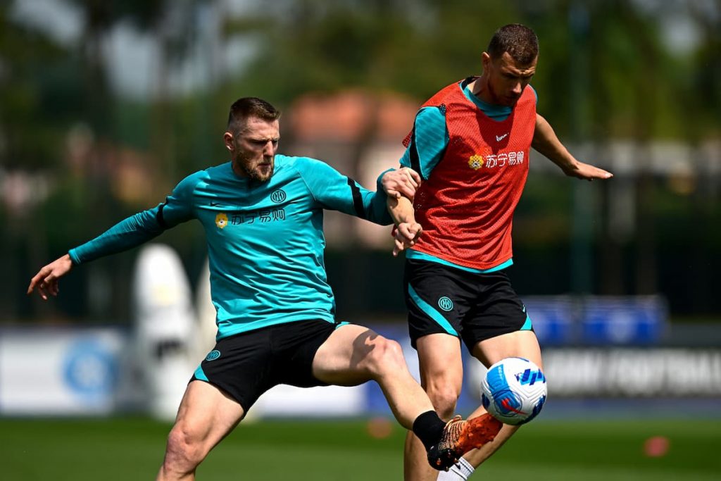 Edin Dzeko e Milan Skriniar in allenamento