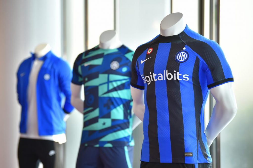 Inter, nuova maglia e maglia pre gara