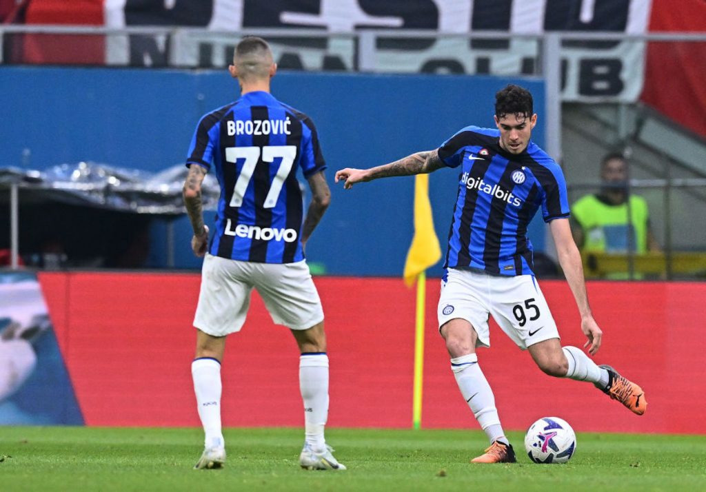 Bastoni derby