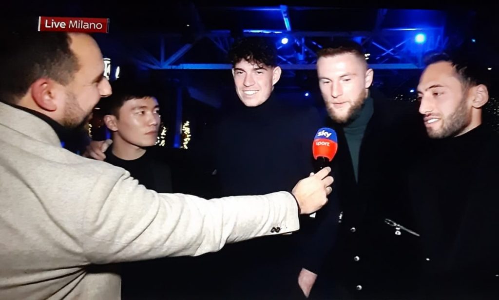 festa inter intrusione bastoni skriniar calha