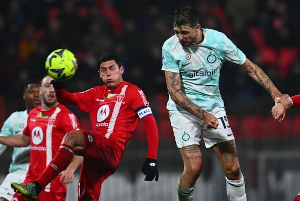 acerbi monza inter (1)