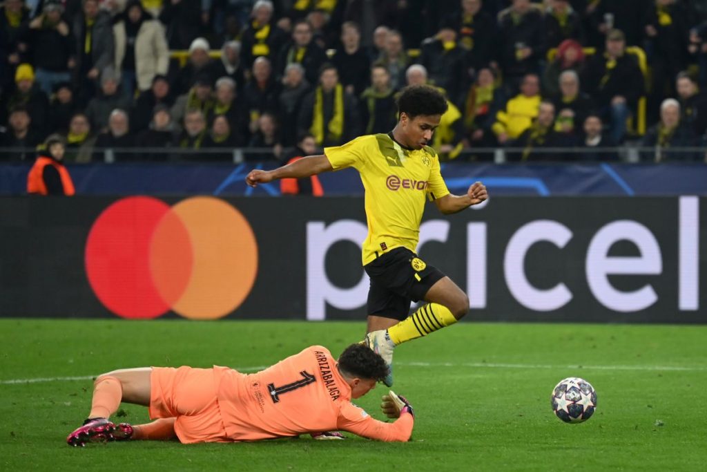 Borussia Dortmund v Chelsea FC: Round of 16 Leg One - UEFA Champions League
