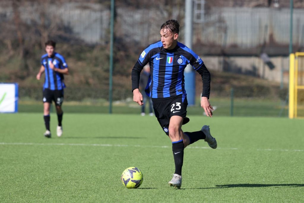 FC Internazionale U19 v Bologna U19 - Primavera 1