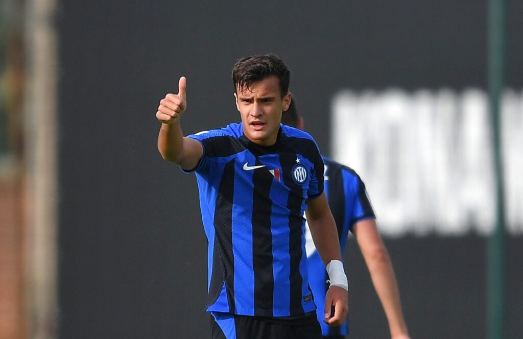 FC Internazionale U19 v Fiorentina U19 - Primavera 1