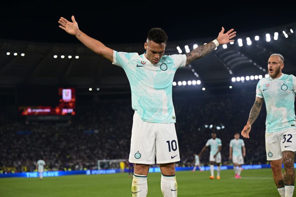 lautaro martinez doppietta coppa italia