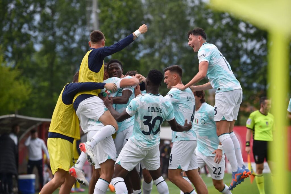 AC Milan U19 v FC Internazionale U19 - Primavera 1