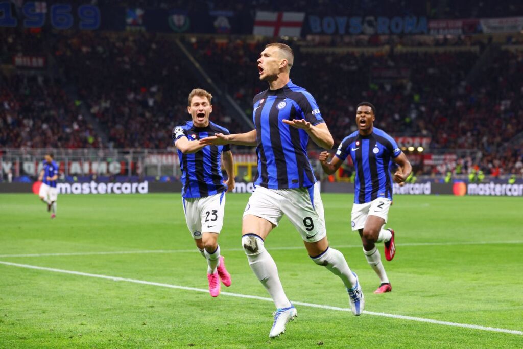 AC Milan v FC Internazionale: Semi-Final First Leg - UEFA Champions League
