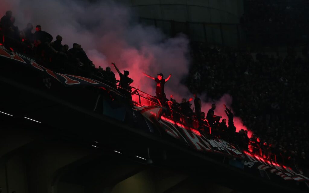 milan-tifosi