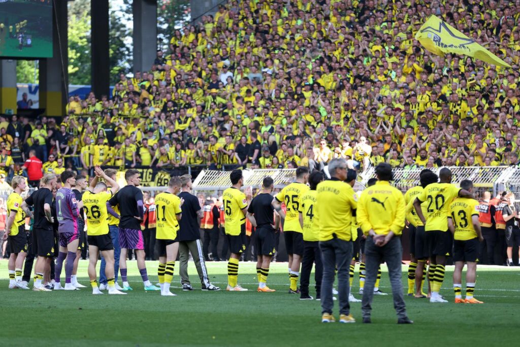 suicidio borussia bayern