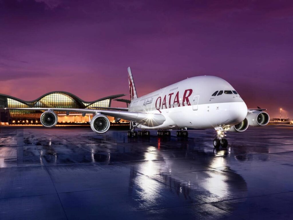 Main sponsor Inter, Qatar Airways in pole