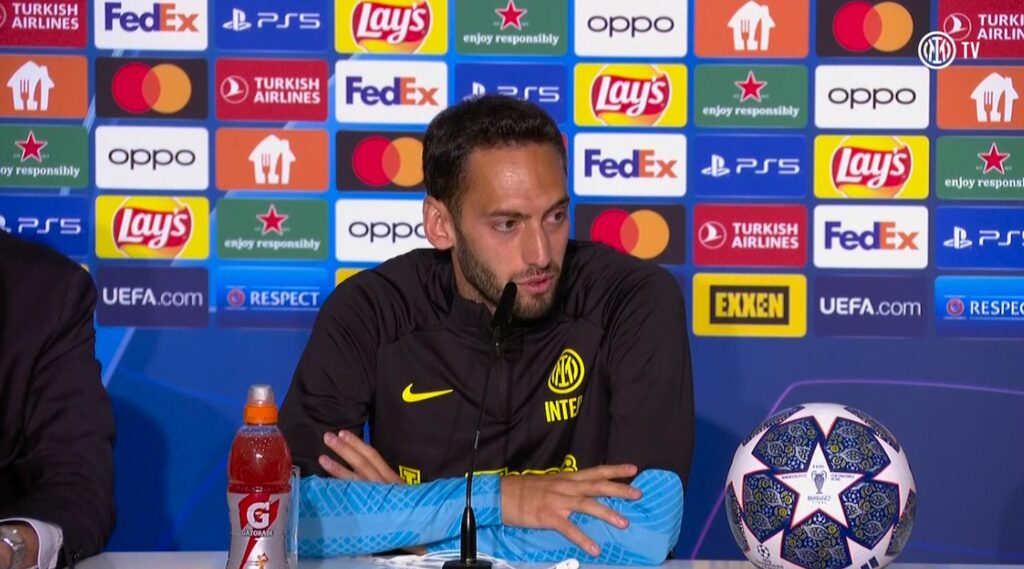 Calhanoglu conferenza