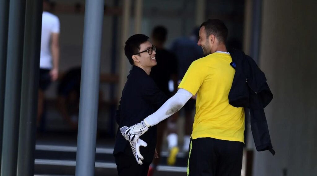 zhang saluta handanovic (1)